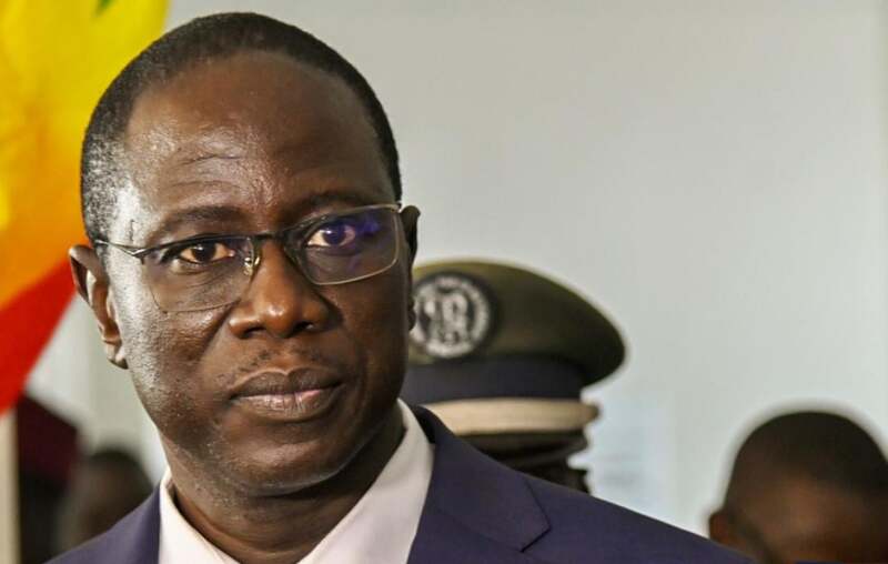 Décès d’Abdoulaye Ba: les assurances du gouvernement à sa famille