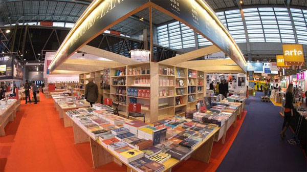 FILDAK : l’État pour le renforcement du rôle des professionnels du livre