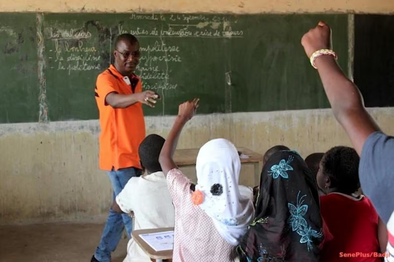 Rentrée scolaire 2026 – 2027 : Guirassy annonce un déploiement de 8.400 enseignants